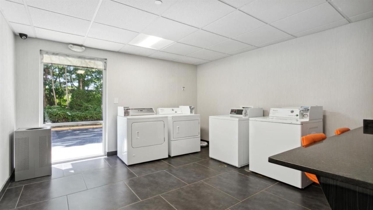 Holiday Inn Express Williamsburg North By Ihg Norge Dış mekan fotoğraf